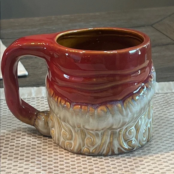 Santa Claus Ceramic 3-D Mug - Picture 15 of 15